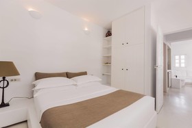 Aenaon Villas