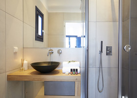 Amor Hideaway Villas