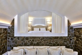 Amor Hideaway Villas