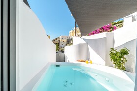 Anila Suites