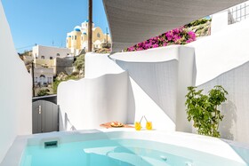 Anila Suites