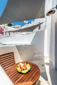 Anila Suites