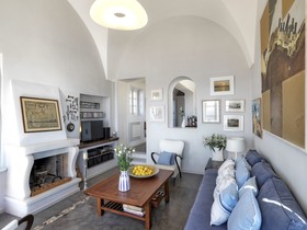 Archipel Mansion