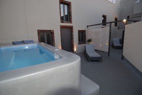 Aria Suites