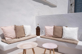 The Globe Suites