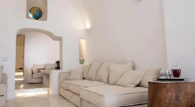 The Globe Suites