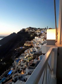 Iriana Apartments