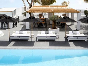Kalisti Hotel & Suites