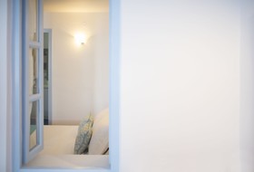 Kastro Suites