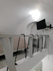 Unique Leta