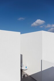 Neo Suites