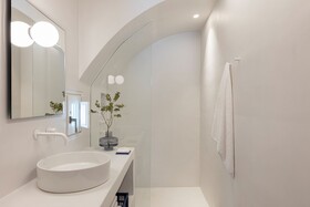 Neo Suites
