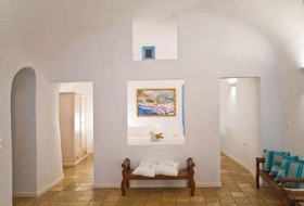 Pantelia Suites