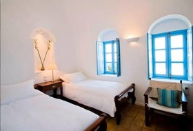 Pantelia Suites