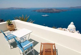 Pantelia Suites