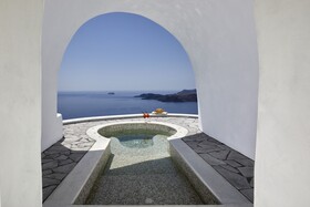 Petit Palace Suites