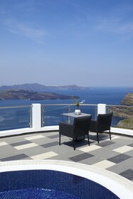 Petit Palace Suites