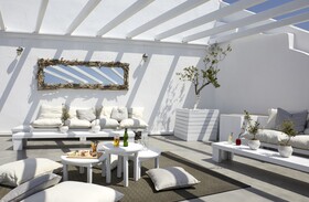 Petit Palace Suites