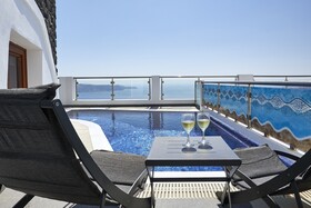 Petit Palace Suites