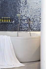 Petit Palace Suites