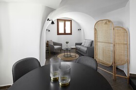 Petit Palace Suites