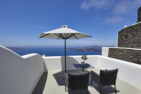 Petit Palace Suites