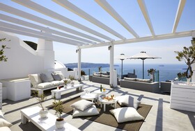 Petit Palace Suites