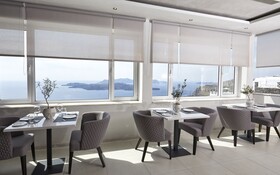 Petit Palace Suites