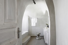 Petit Palace Suites