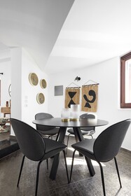 Petit Palace Suites