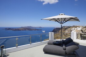 Petit Palace Suites