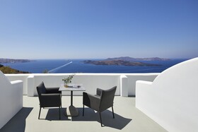 Petit Palace Suites