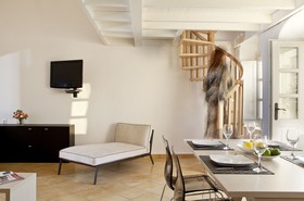 Thireas Hotel & Villas