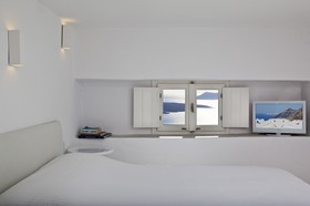 Thireas Hotel & Villas