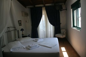 Hotel Dionysos