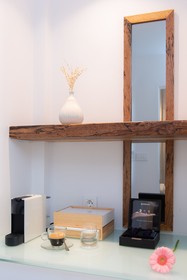Elements Sifnos Boutique