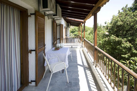 Alexandra Villas