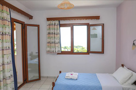 Zorbas Family House