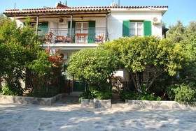 Stelios Studios