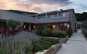 KB Ammos Suites