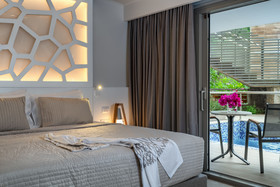 KB Ammos Suites