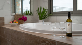 KB Ammos Suites