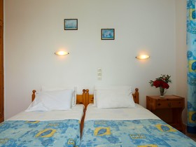 Nicholas Studios & Apartments