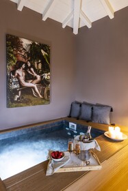 Skiathos Avaton Suites & Villas