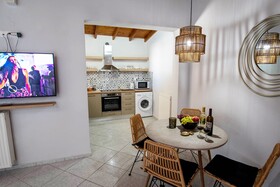 Avres Apartments