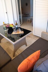 Avres Apartments