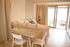 Core Luxury Suites