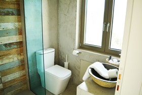 Core Luxury Suites