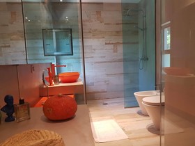 Core Luxury Suites