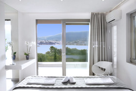 Core Luxury Suites